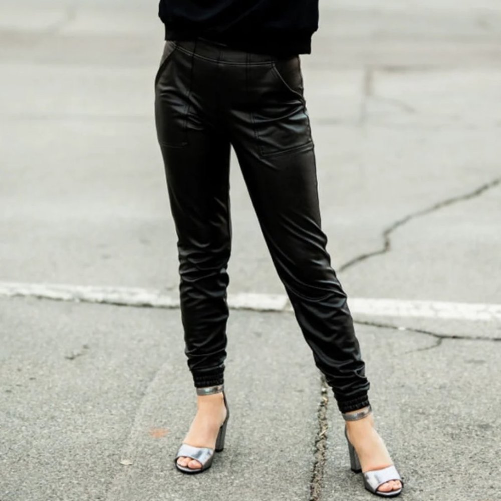 NWT Spanx Noir Black Faux Leather Like Jogger Pants Size L